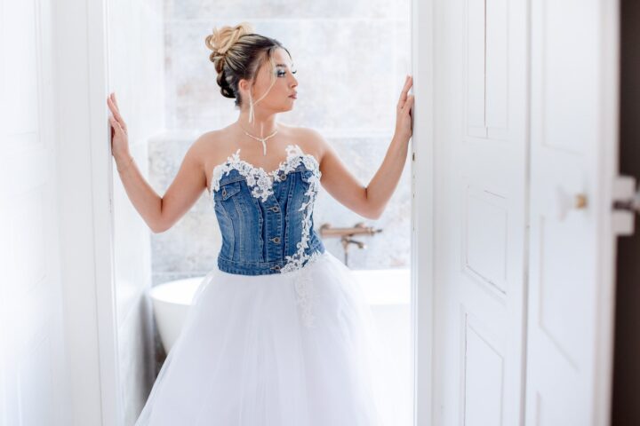 	Maquilleuse à domicile Grenoble